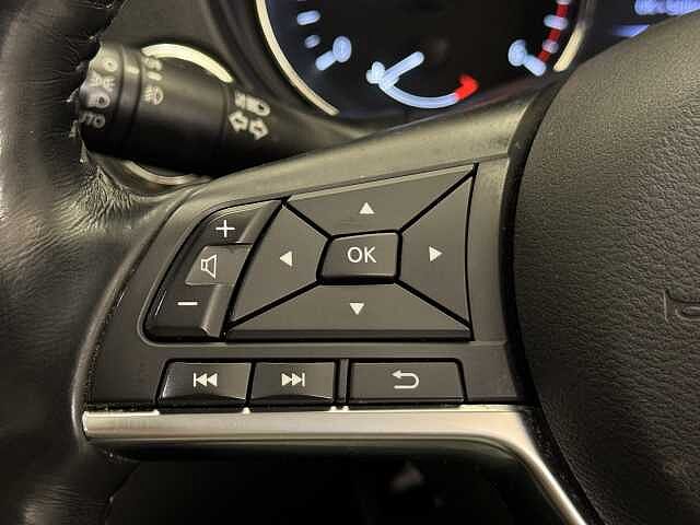 Nissan X-Trail 1.6 dCi Tekna 5dr