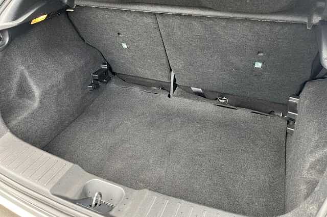 Nissan Juke 1.0 Dig T Tekna Suv 5dr Petrol Manual Euro 6 (s/s) (117 Ps)