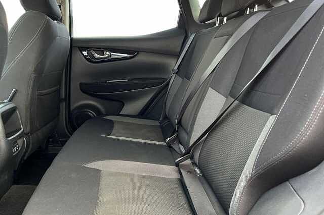 Nissan Qashqai 1.3 Dig T N Connecta Suv 5dr Petrol Dct Auto Euro 6 (s/s) (160 Ps)