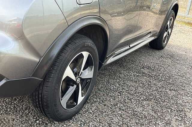 Nissan Juke 1.6 Bose Personal Edition Suv 5dr Petrol Manual Euro 6 (112 Ps)