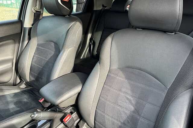 Nissan Juke 1.6 Bose Personal Edition Suv 5dr Petrol Manual Euro 6 (112 Ps)