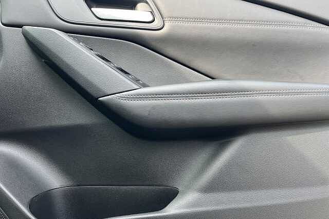 Nissan Qashqai 1.3 Dig T Mhev Acenta Premium Suv 5dr Petrol Hybrid Manual Euro 6 (s/s) (140 Ps)