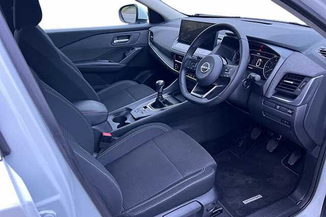 Nissan Qashqai 1.3 DiG-T MH Acenta Premium 5dr