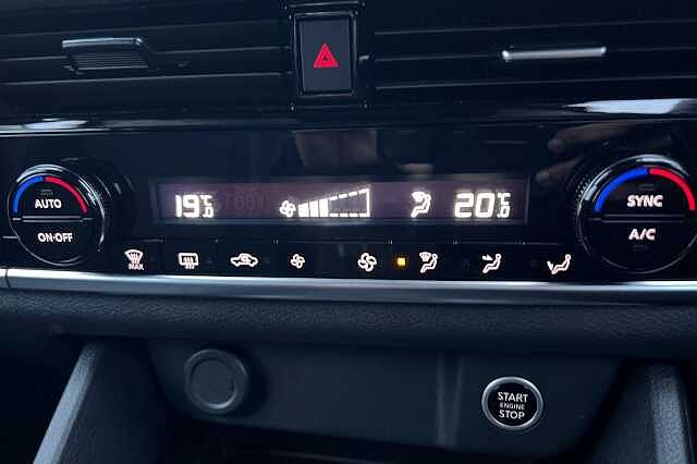 Nissan Qashqai 1.3 DiG-T MH Acenta Premium 5dr