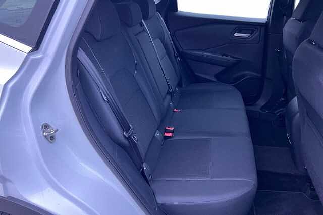 Nissan Qashqai 1.3 DiG-T MH Acenta Premium 5dr