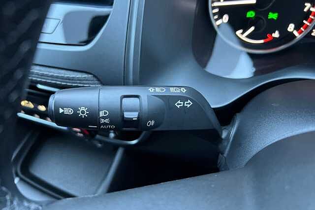 Nissan Qashqai 1.3 DiG-T MH Acenta Premium 5dr