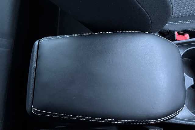 Nissan Qashqai 1.3 DiG-T MH Acenta Premium 5dr