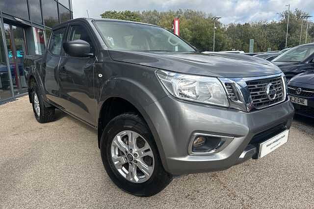 Nissan Navara Double Cab Pick Up Acenta 2.3dCi 163 TT 4WD