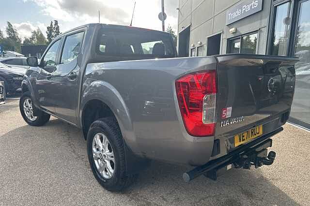 Nissan Navara Double Cab Pick Up Acenta 2.3dCi 163 TT 4WD