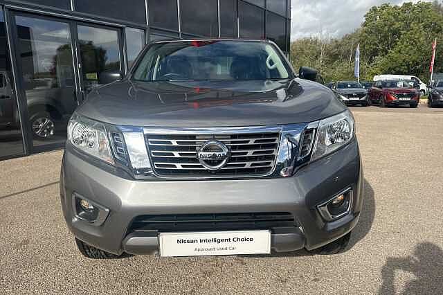 Nissan Navara Double Cab Pick Up Acenta 2.3dCi 163 TT 4WD