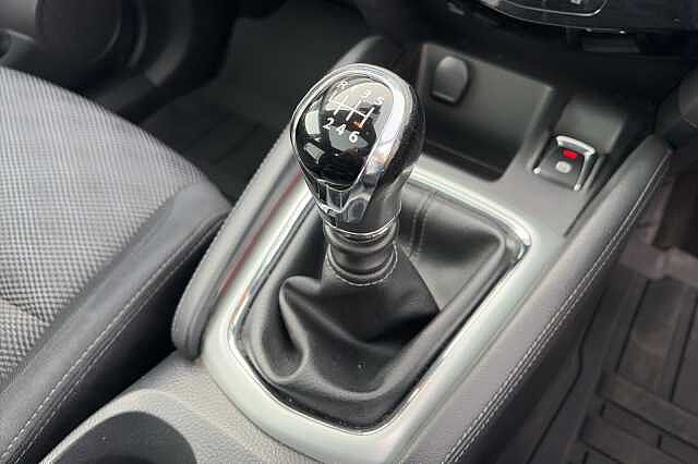 Nissan Qashqai 1.5 dCi Acenta 5dr