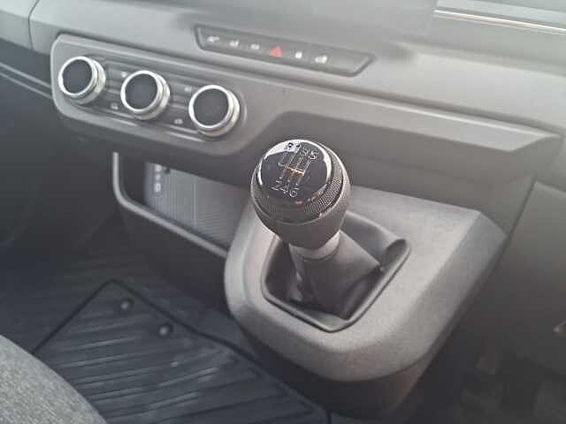 Nissan Interstar F35 L2 2.0 dci 130ps H2 Acenta Van