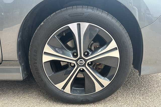 Nissan Leaf 110kW Tekna 40kWh 5dr Auto