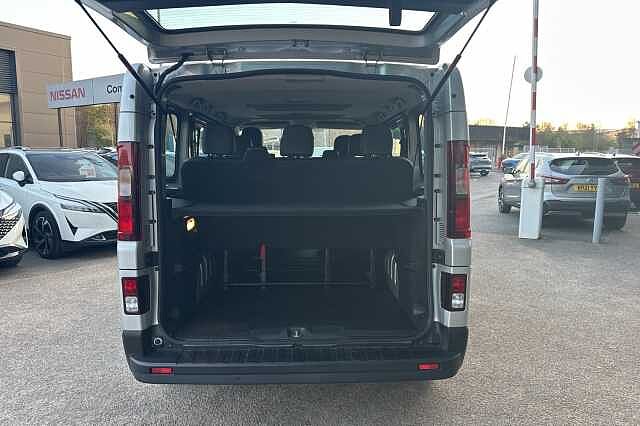 Nissan NV300 Combi 1.6 dCi Tekna