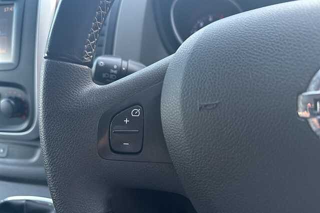Nissan NV300 Combi 1.6 dCi Tekna