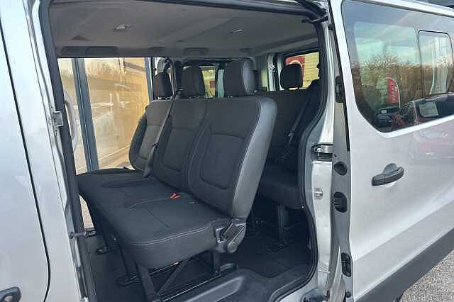 Nissan NV300 Combi 1.6 dCi Tekna