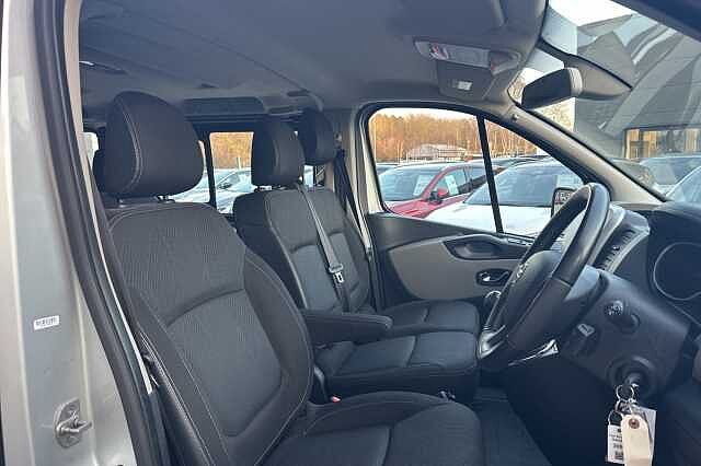 Nissan NV300 Combi 1.6 dCi Tekna