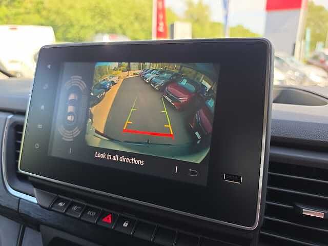 Nissan Primastar 30 L2 2.0 dCi 130ps H1 Tekna Van