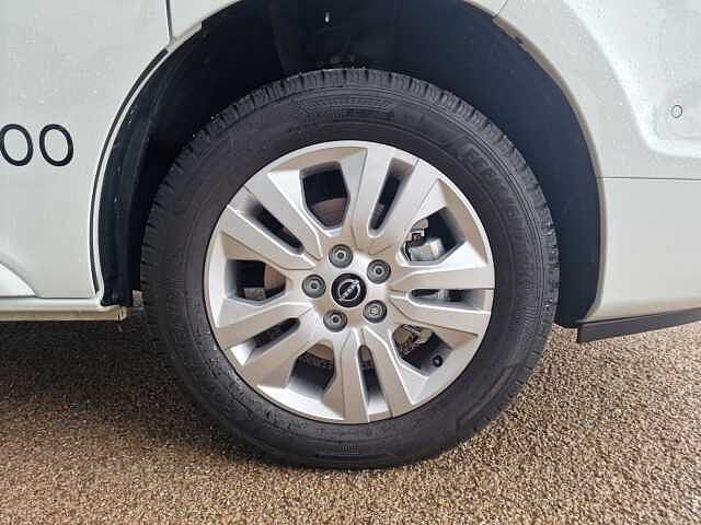 Nissan Primastar 30 L1 2.0 dCi 130ps H1 Tekna Van