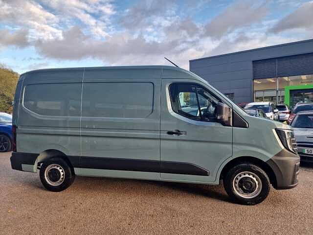 Nissan Interstar F35 L2 2.0 dci 130ps H2 Acenta Van