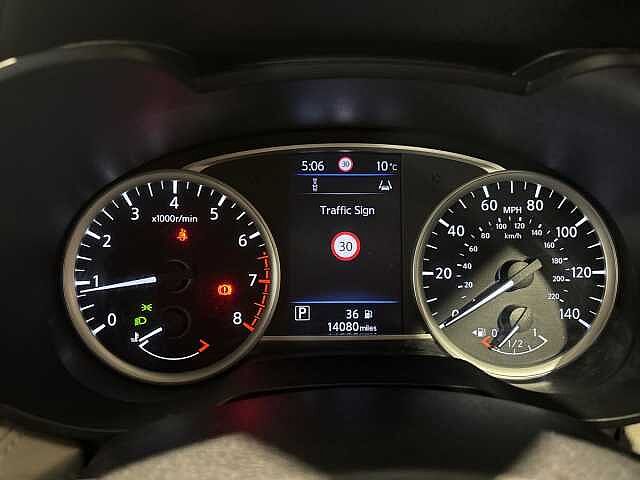 Nissan Micra 1.0 IG-T 100 Tekna 5dr Xtronic