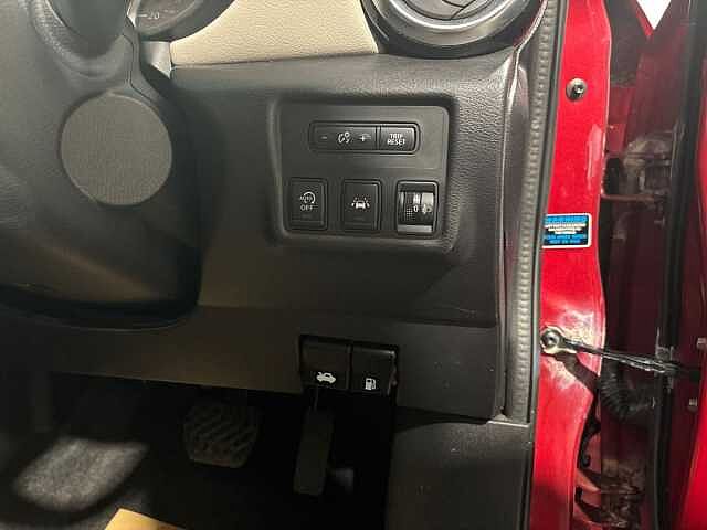 Nissan Micra 1.0 IG-T 100 Tekna 5dr Xtronic