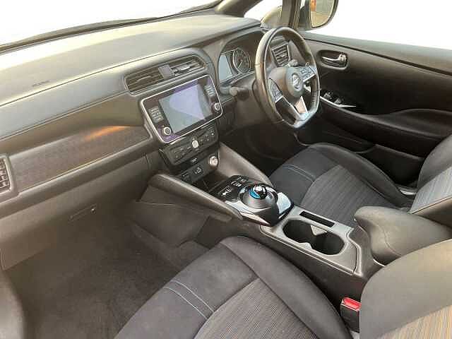 Nissan LEAF 110kW Acenta 40kWh 5dr Auto [6.6kw Charger]