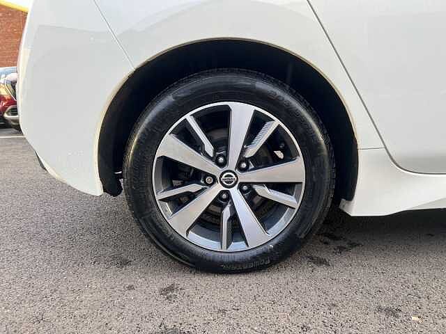 Nissan LEAF 110kW Acenta 40kWh 5dr Auto [6.6kw Charger]