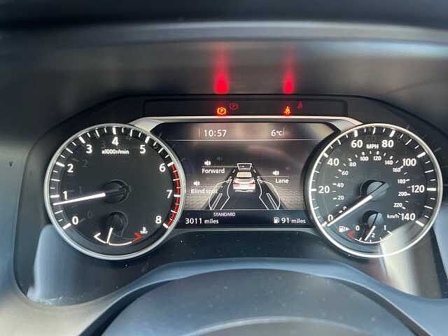 Nissan Qashqai 1.3 DiG-T MH Acenta Premium 5dr