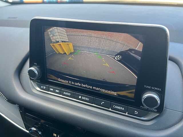 Nissan Qashqai 1.3 DiG-T MH Acenta Premium 5dr