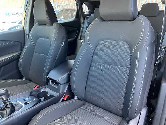 Nissan Qashqai 1.3 DiG-T MH Acenta Premium 5dr