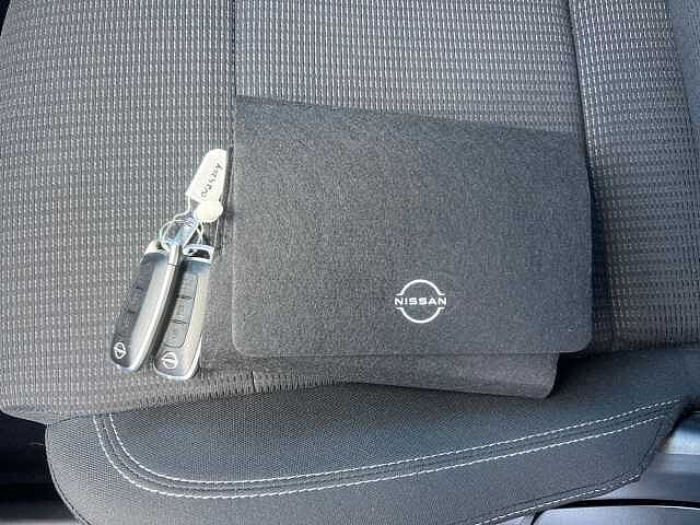 Nissan Qashqai 1.3 DiG-T MH Acenta Premium 5dr