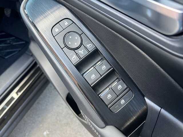 Nissan Qashqai 1.3 DiG-T MH Acenta Premium 5dr