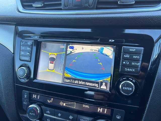 Nissan Qashqai 1.2 DiG-T N-Connecta 5dr