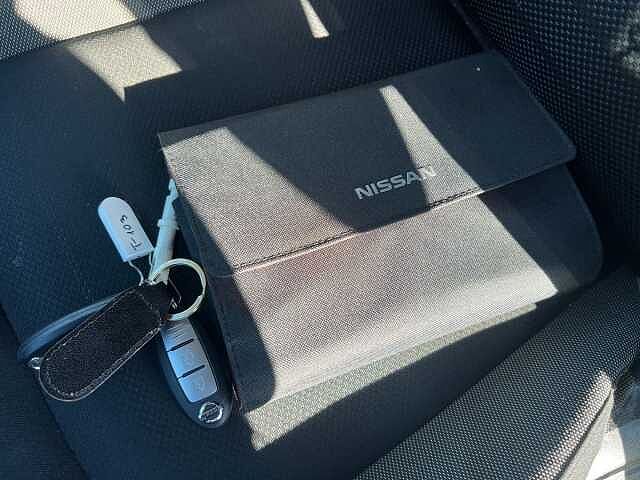 Nissan Qashqai 1.2 DiG-T N-Connecta 5dr