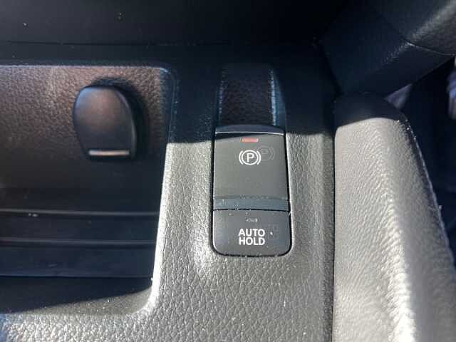 Nissan Qashqai 1.2 DiG-T N-Connecta 5dr