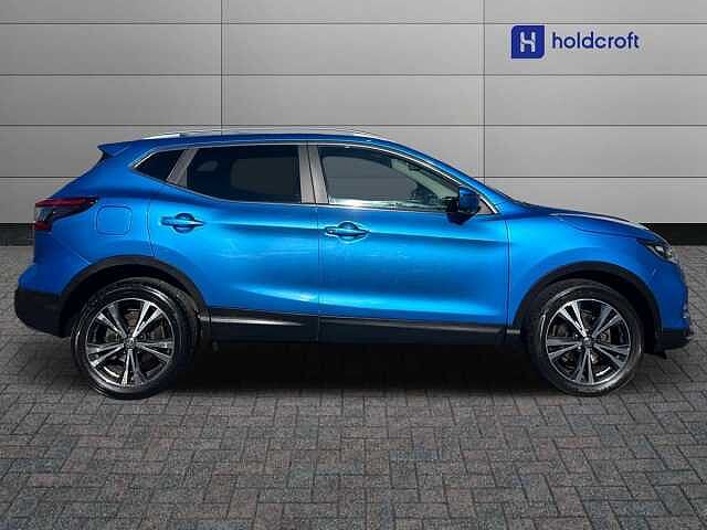 Nissan Qashqai 1.2 DiG-T N-Connecta 5dr