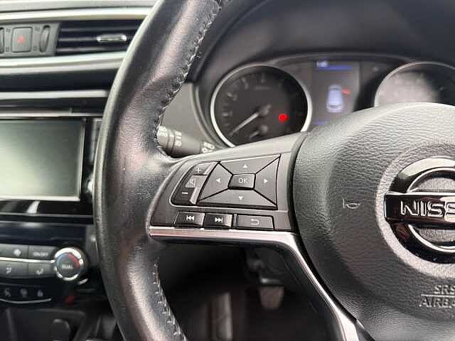 Nissan Qashqai 1.3 DiG-T Acenta Premium 5dr