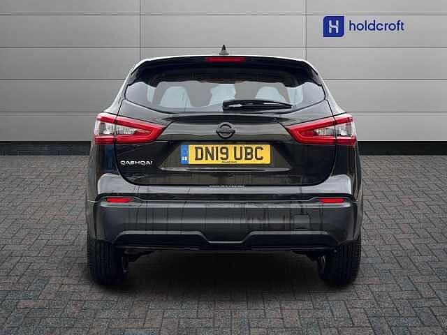 Nissan Qashqai 1.3 DiG-T Acenta Premium 5dr