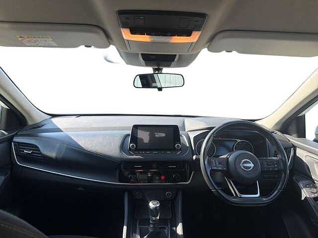 Nissan Qashqai 1.3 DiG-T MH 158 Acenta Premium 5dr