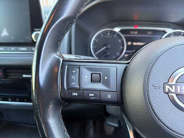 Nissan Qashqai 1.3 DiG-T MH 158 Acenta Premium 5dr