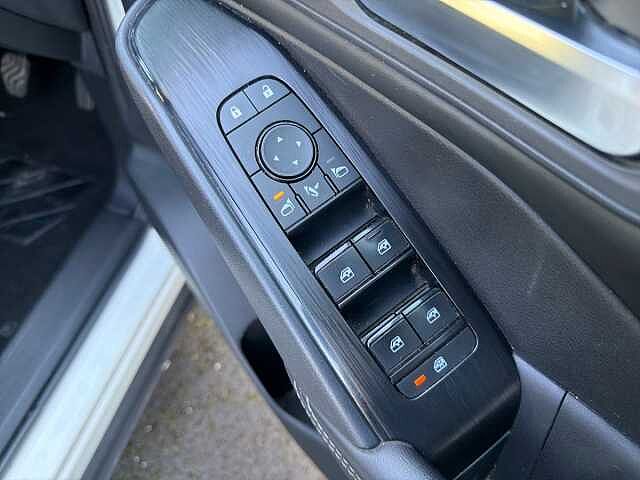 Nissan Qashqai 1.3 DiG-T MH 158 Acenta Premium 5dr