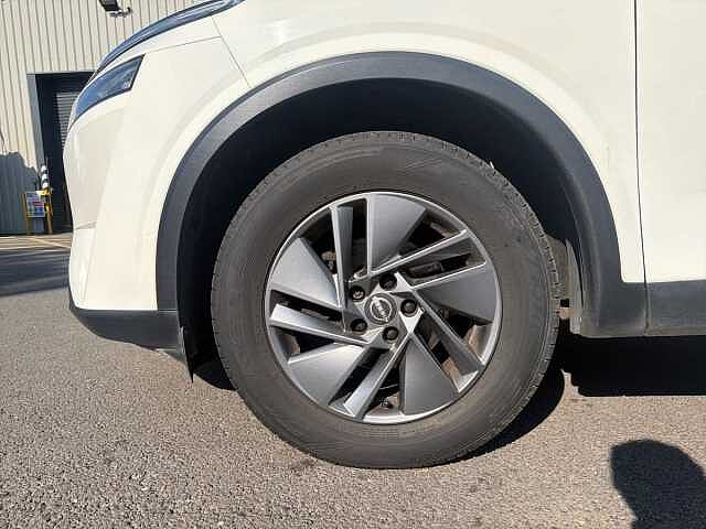 Nissan Qashqai 1.3 DiG-T MH 158 Acenta Premium 5dr