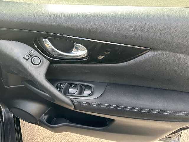 Nissan Qashqai 1.5 dCi N-Connecta 5dr