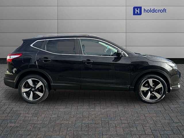 Nissan Qashqai 1.5 dCi N-Connecta 5dr