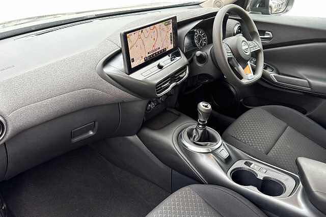 Nissan Juke 1.0 DiG-T Acenta Premium 5dr