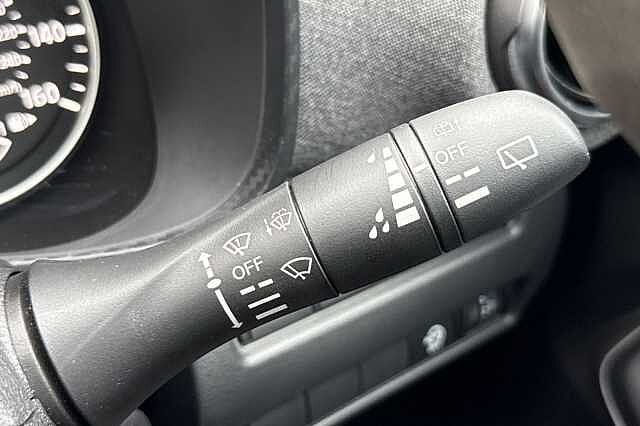 Nissan Juke 1.0 DiG-T Acenta Premium 5dr