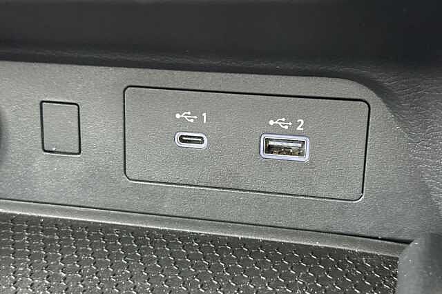 Nissan Juke 1.0 DiG-T Acenta Premium 5dr