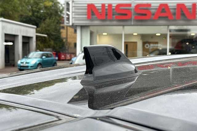 Nissan Juke 1.0 DiG-T Acenta Premium 5dr