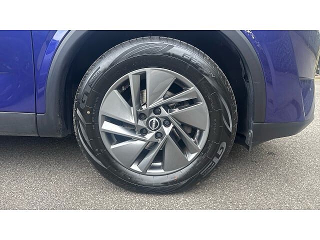 Nissan Qashqai 1.3 DiG-T MH Acenta Premium 5dr Petrol Hatchback